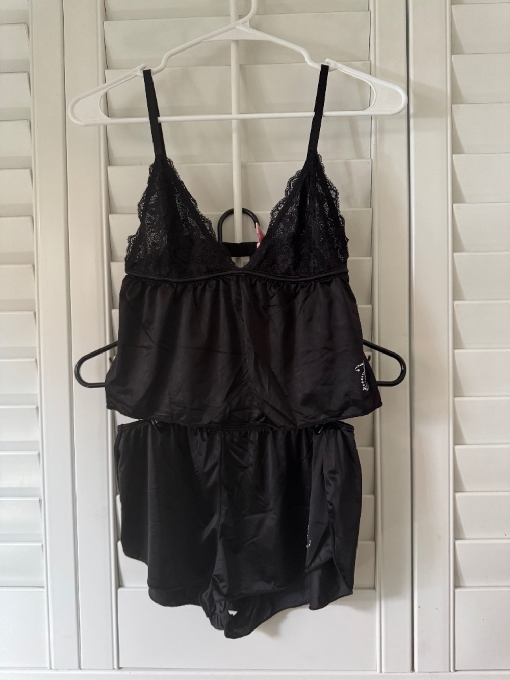 Juicy Couture Women's Black Pajamas